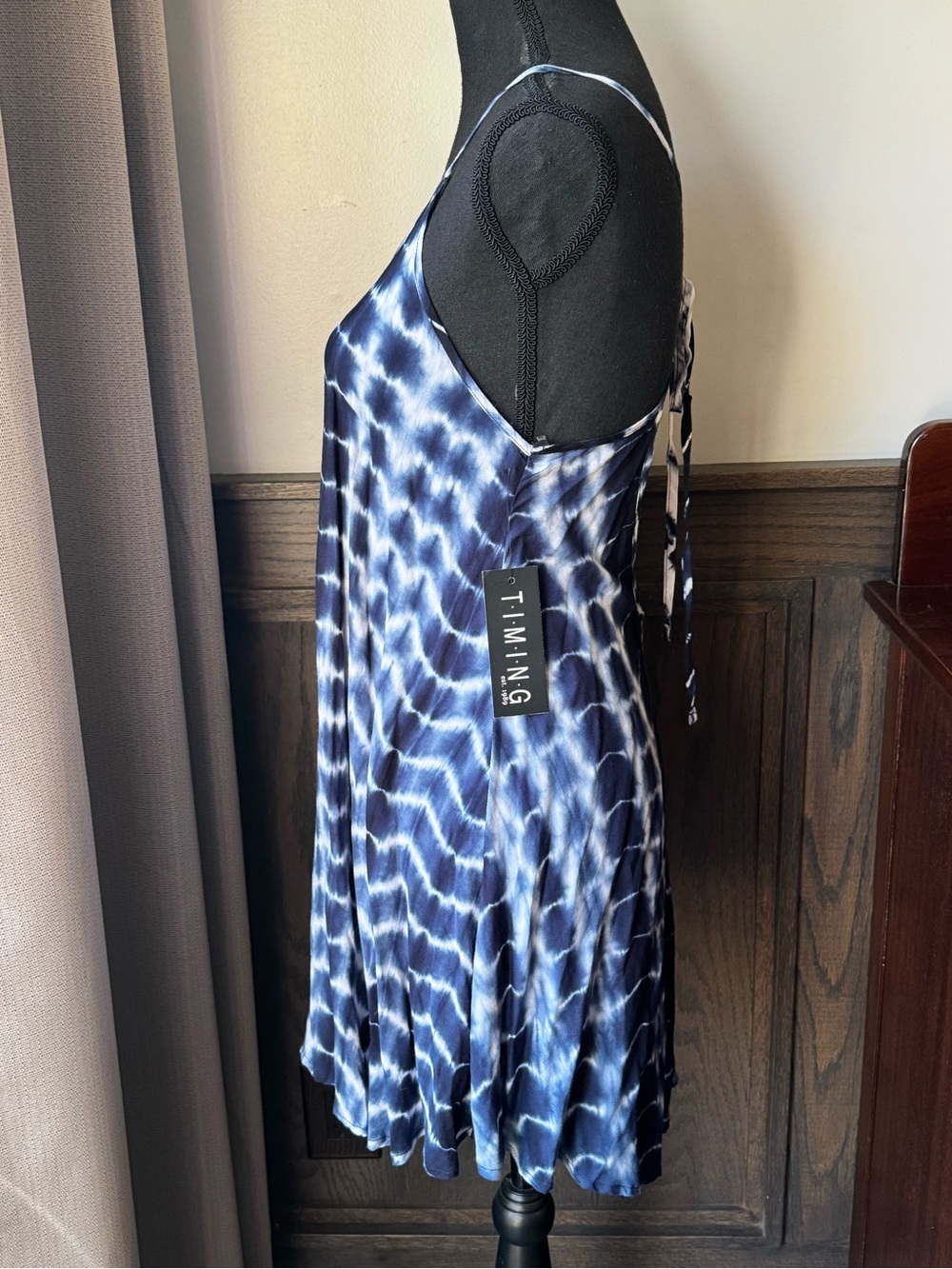 Sleeveless Blue Tie-Dye Swing Dress - Picture 2 of 8
